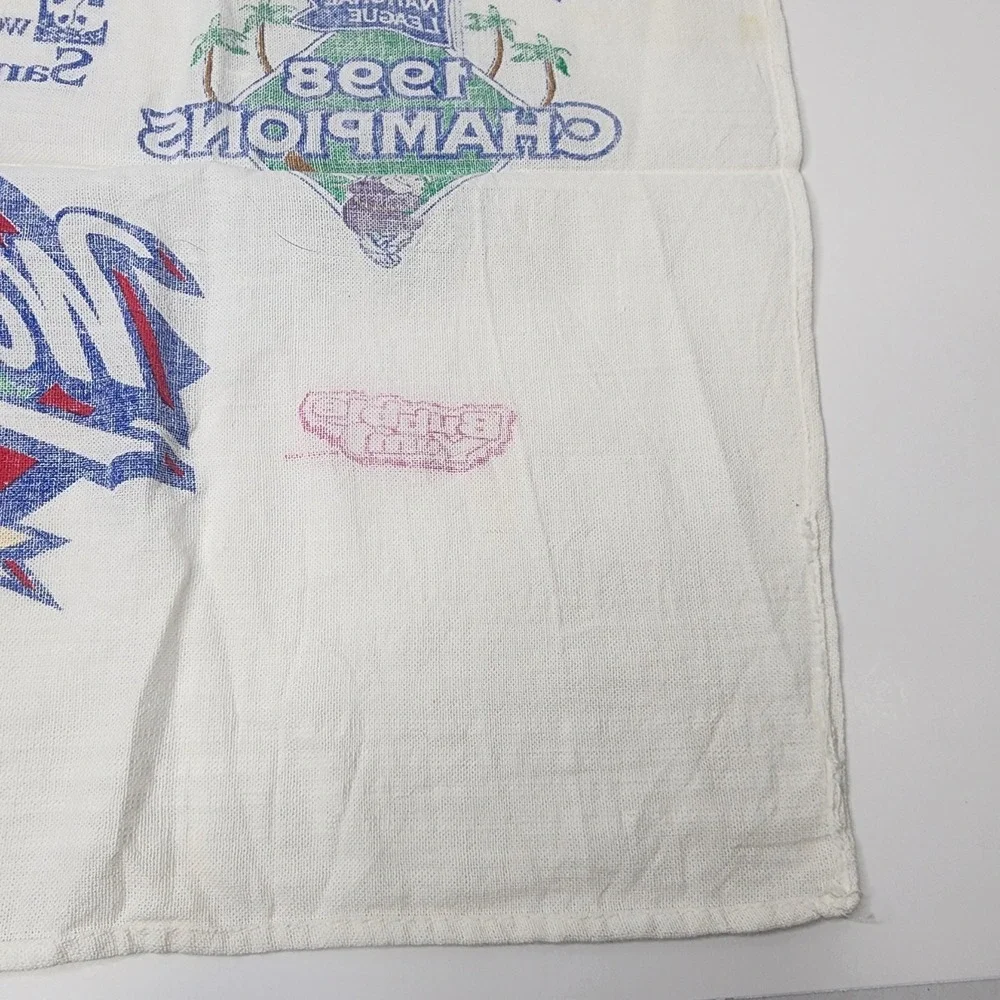 San Diego Padres 1998 Rally Towel Welcome Back To The Jungle SD Zoo NL Champions
